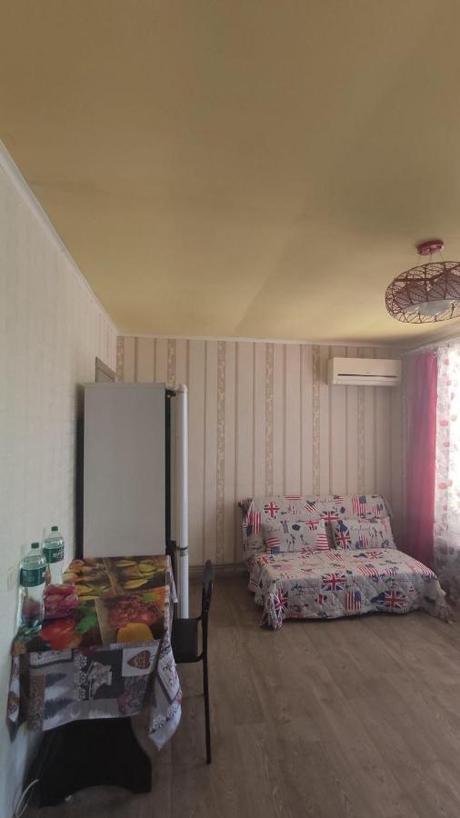 " Na Golubom Ozere" Bed & Breakfast Kamianske Exterior photo